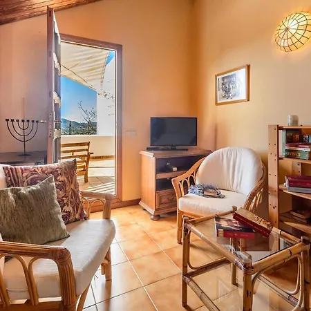 Casa Christa * Santa Eulalia del Río